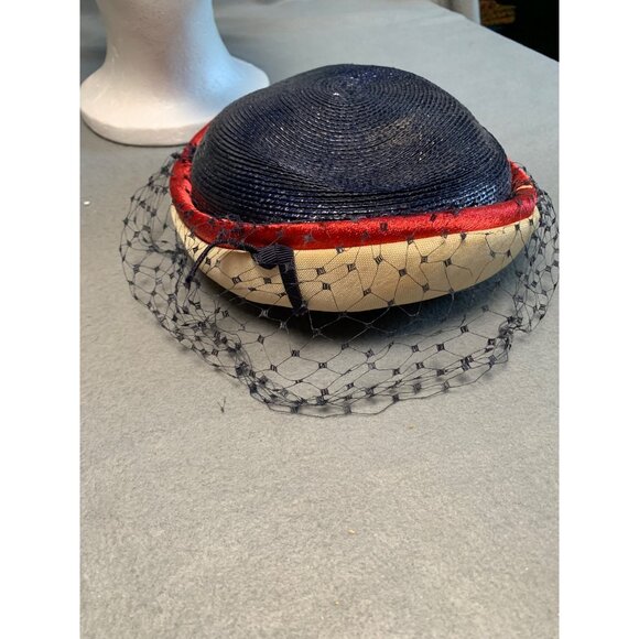 Vintage Navy & Cream Pillbox Hat With Red Trim & Black Veil Sz 22" - Picture 11 of 11